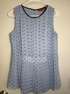 Elle Light Blue Sleeveless Pleat-Front Blouse